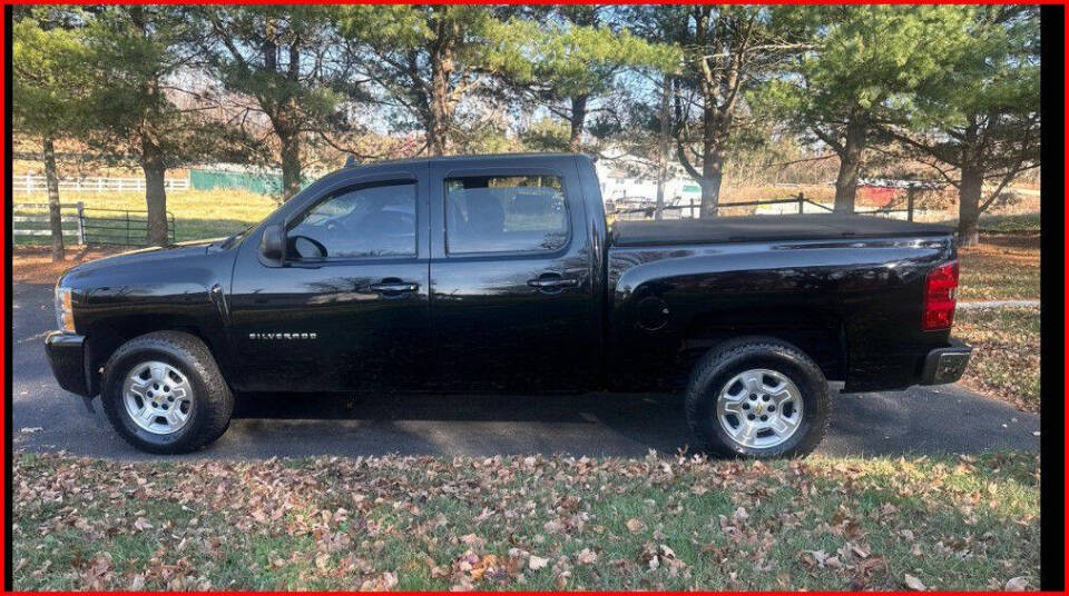 2011 Chevrolet Silverado 1500 for sale at COLLEGE MOTORS LLC in South Bend, IN