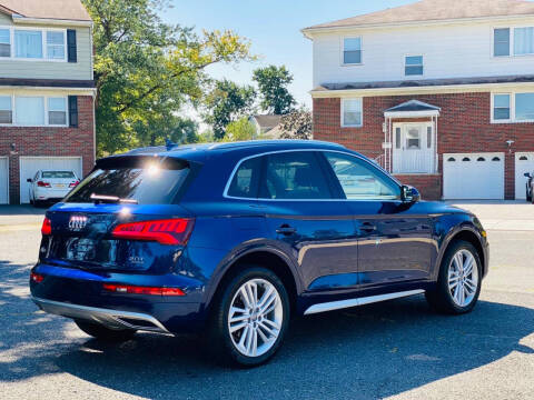2018 Audi Q5 2.0T quattro Premium Plus