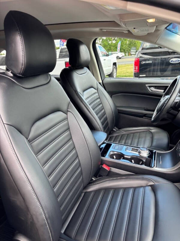 2019 Ford Edge SEL