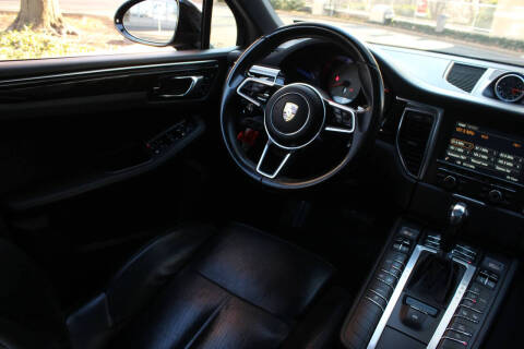 2016 Porsche Macan S