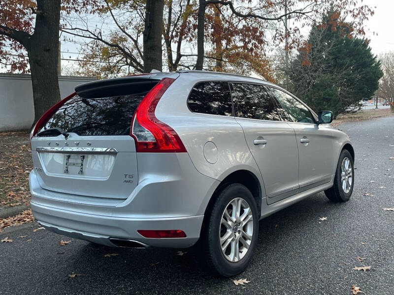 2015 Volvo XC60 Premier photo 8