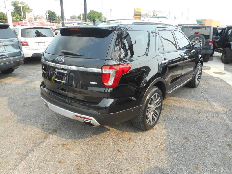 2017 Ford Explorer Platinum
