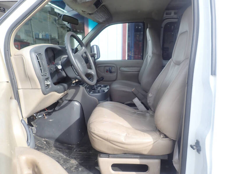 2000 Chevrolet Express G3500