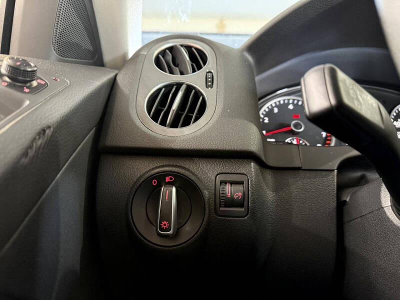 2017 Volkswagen Tiguan 2.0T S 4Motion