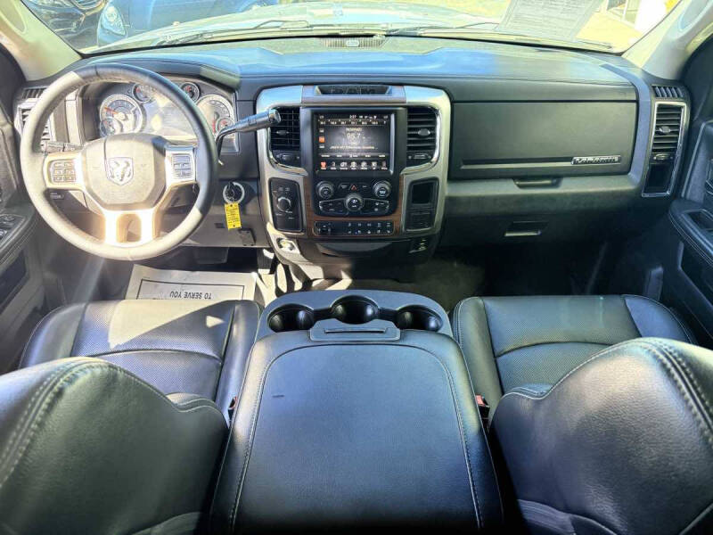2016 RAM 2500 Laramie