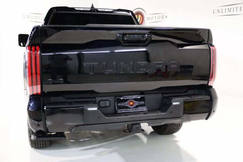 2022 Toyota Tundra Platinum