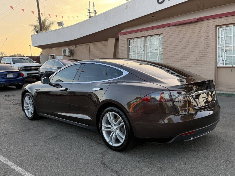 2013 Tesla Model S