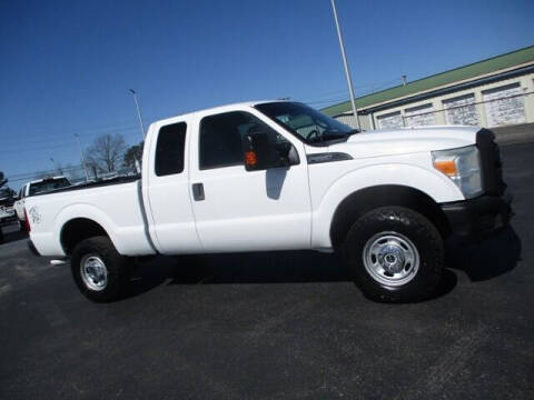 2015 Ford F-350 Super Duty for sale at GOWEN WHOLESALE AUTO in Lawrenceburg TN