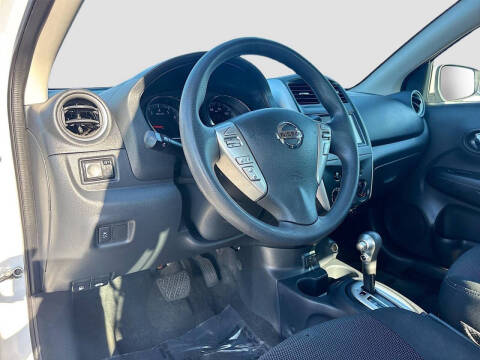 2018 Nissan Versa