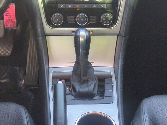 2013 Volkswagen Passat