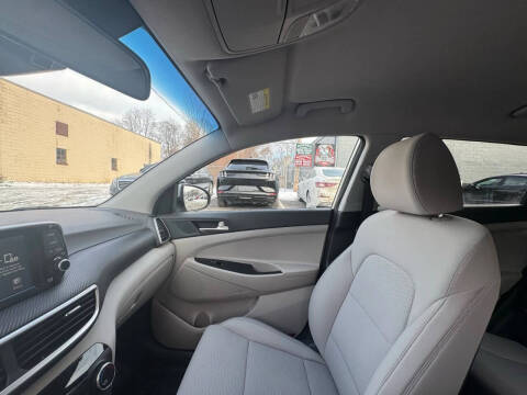 2020 Hyundai Tucson SE