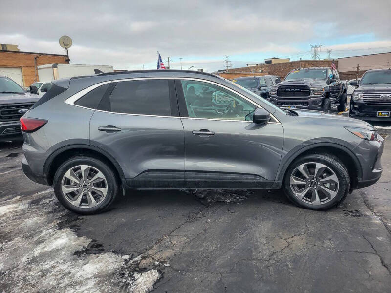 2024 Ford Escape Platinum