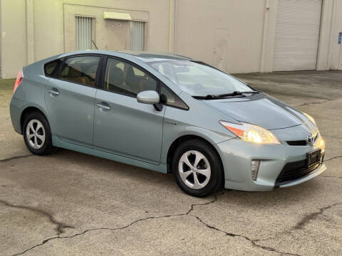 2015 Toyota Prius Two