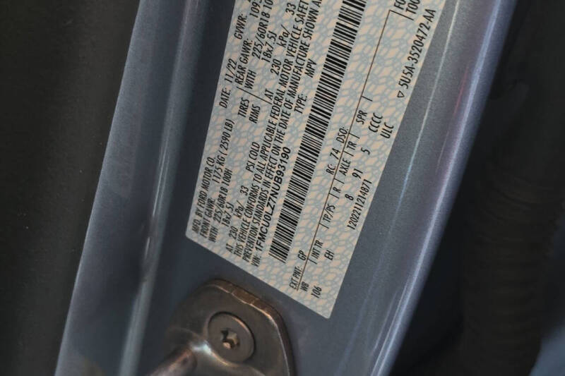 2022 Ford Escape Plug-In Hybrid Titanium