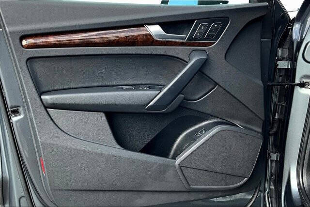 2019 Audi Q5 quattro Premium 45 TFSI