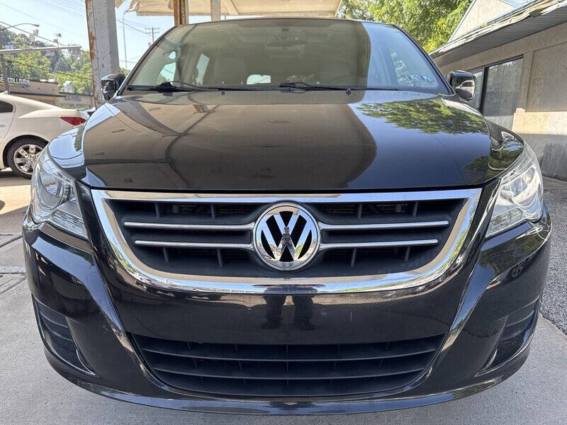 2012 Volkswagen Routan