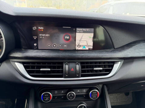 2022 Alfa Romeo Stelvio Sprint