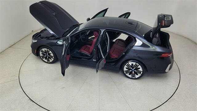 2024 BMW i5 eDrive40