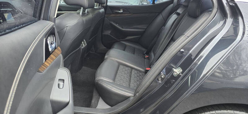 2016 Nissan Maxima Platinum