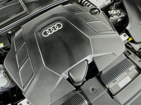 2023 Audi Q8 quattro Premium Plus 55 TFSI