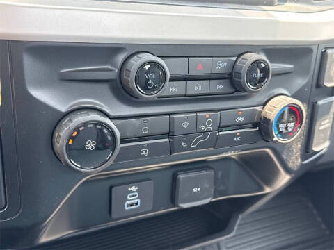 2025 Ford F-350 Super Duty XL