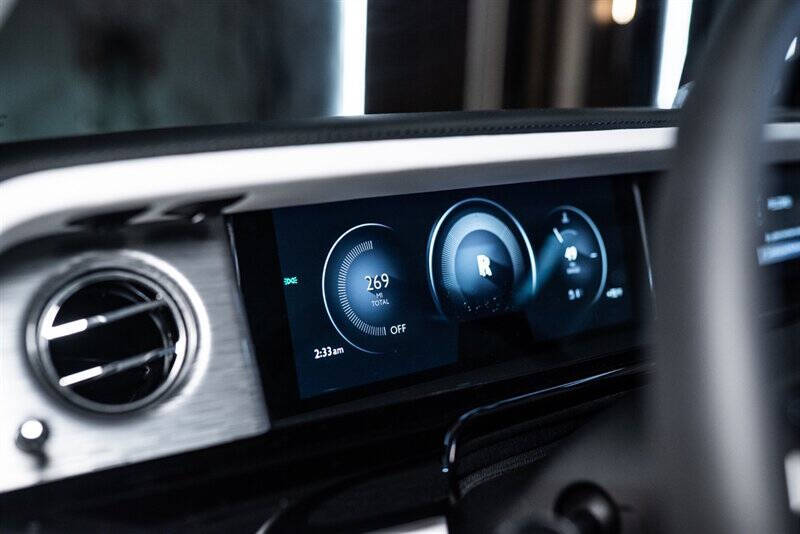 2025 Rolls-Royce Phantom