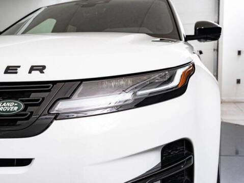 2026 Land Rover Range Rover Evoque P250 Dynamic SE
