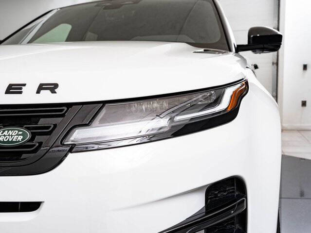 2026 Land Rover Range Rover Evoque P250 Dynamic SE