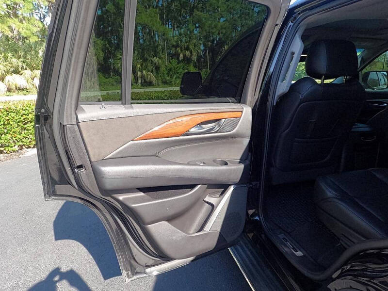 2018 Cadillac Escalade Premium Luxury