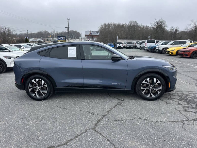 2021 Ford Mustang Mach-E Premium
