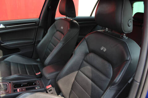 2016 Volkswagen Golf R 4Motion