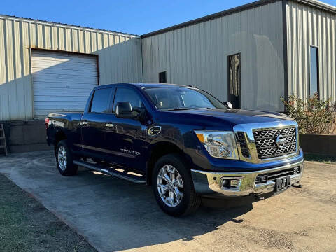 2017 Nissan Titan XD SV