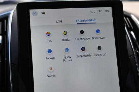 2024 Ford Edge Titanium