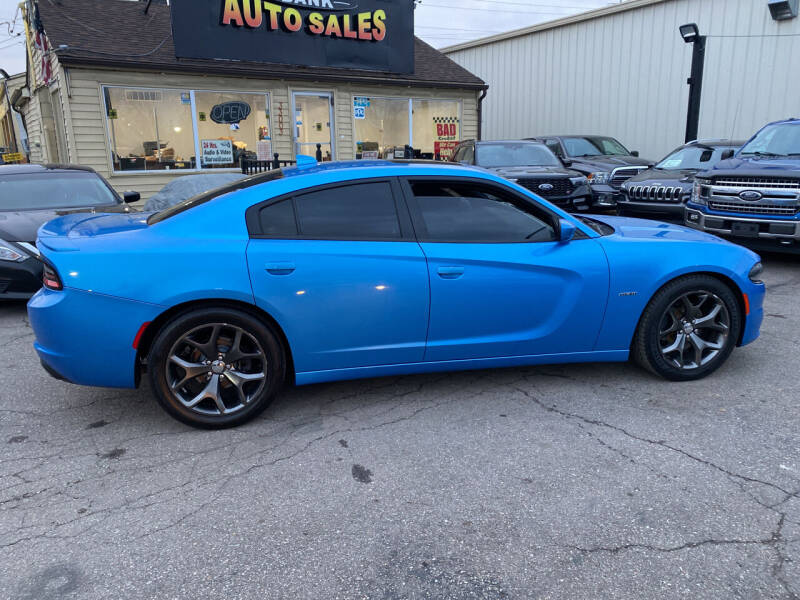 2015 Dodge Charger for sale at BANK AUTO SALES in Wayne MI