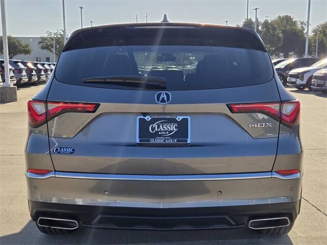2023 Acura MDX w/Tech