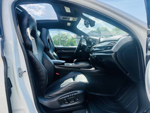 2015 BMW X6 M