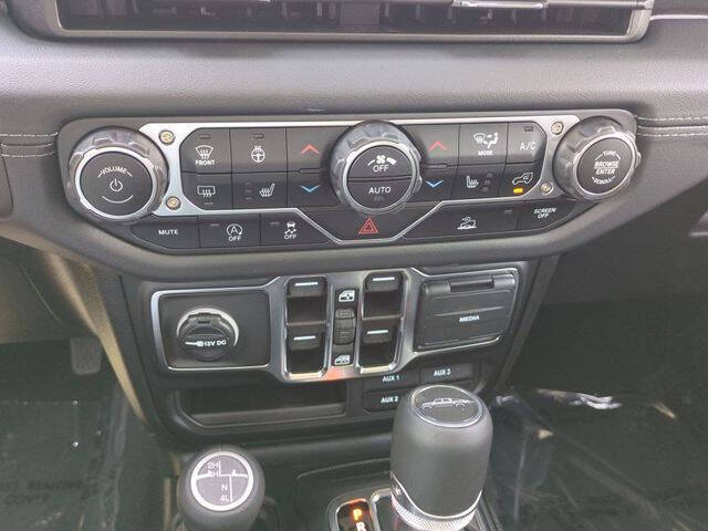 2025 Jeep Gladiator High Tide