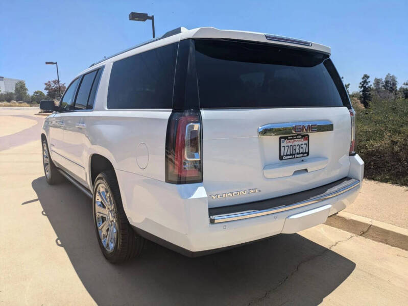 2017 GMC Yukon XL Denali