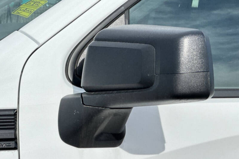 2023 GMC Sierra 1500 Elevation Standard