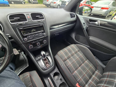 2013 Volkswagen GTI Base PZEV