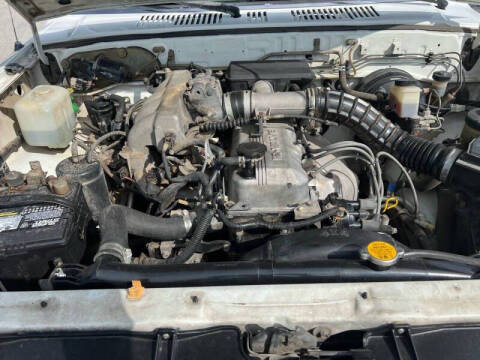 1993 Mazda B2600i