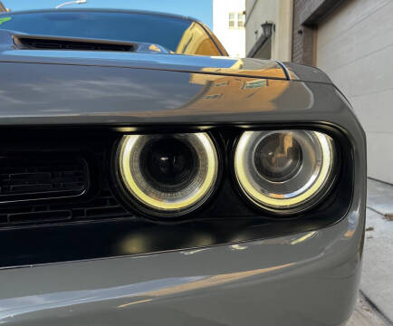 2018 Dodge Challenger SXT Plus