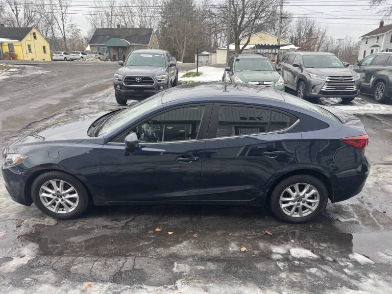 2016 Mazda MAZDA3 i Sport