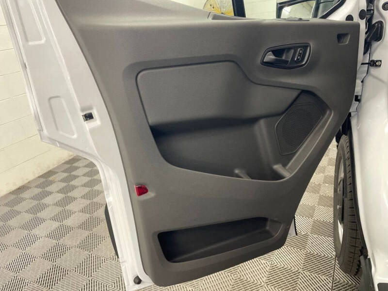 2026 Ford Transit 250