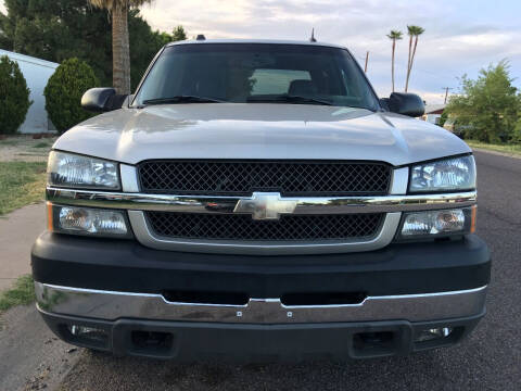 2004 Chevrolet Silverado 2500HD for sale at Star Motors in Brookings SD