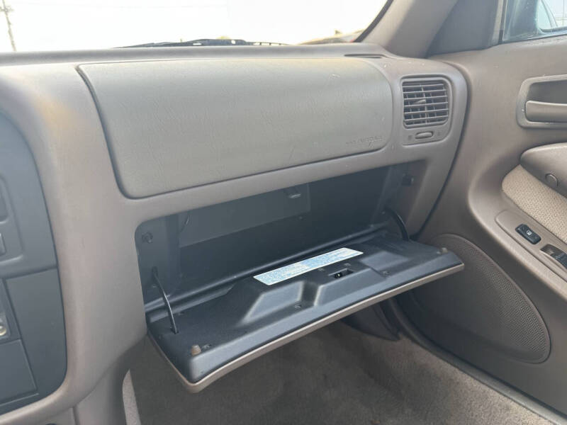 1996 Toyota Camry LE