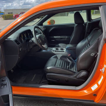 2014 Dodge Challenger SXT