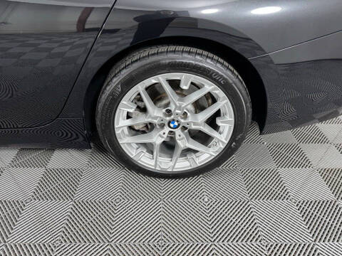 2025 BMW 3 Series 330i