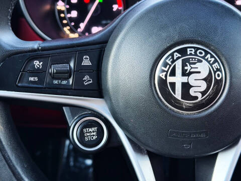 2018 Alfa Romeo Stelvio Ti