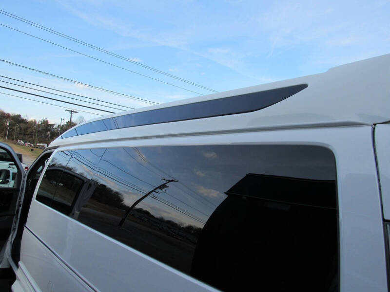 2020 GMC Savana 2500